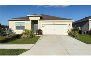 1003 Cascade Dr, DAVENPORT