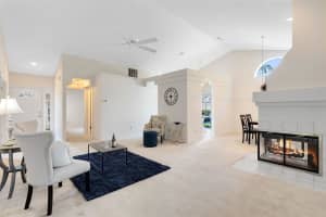 702 BARRINGTON CIRCLE, WINTER SPRINGS, FL 32708 Sold 05/16/25