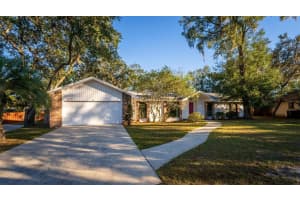 109 CRESTWOOD DRIVE, LONGWOOD, FL 32779 Sold 04/18/25
