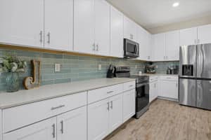 5819 MEZZANA RUN, PALMETTO, FL 34221 Sold 05/19/25