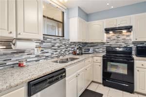 325 WILDER BOULEVARD, DAYTONA BEACH, FL 32114 Sold 07/22/25