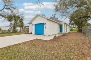 2206 PINE STREET, ORLANDO, FL 32805 Sold 06/11/25