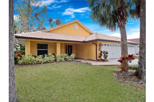 629 NIGHTHAWK CIRCLE, WINTER SPRINGS, FL 32708 Sold 04/10/25