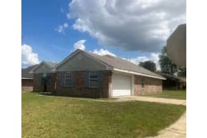 2348 CREEKFRONT DRIVE, GREEN COVE SPRINGS, FL 32043 Sold 07/21/25
