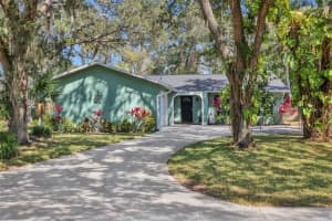 1525 ORANGE TREE DRIVE, EDGEWATER, FL 32132 Sold 05/22/25