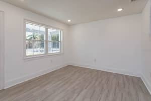 1518 FABIAN AVENUE, ORLANDO, FL 32807 Sold 04/01/25