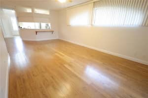 6065 DORY WAY, TAVARES, FL 32778 Sold 04/23/25