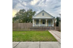 218 ELM AVENUE, SANFORD, FL 32771 Sold 03/28/25