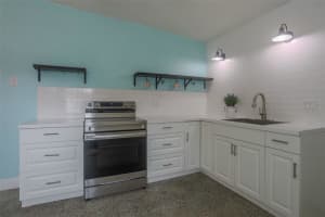 1285 OAK DRIVE, MOUNT DORA, FL 32757 Sold 05/13/25