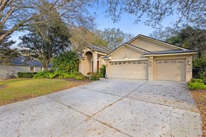 3443 PLAYERS POINT LOOP, APOPKA, FL 32712 Sold 04/01/25