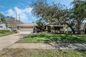 243 SHADY OAKS CIRCLE, LAKE MARY, FL 32746 Sold 04/17/25