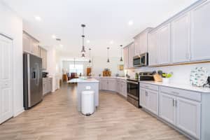 1920 PERCH HAMMOCK LOOP, GROVELAND, FL 34736 Sold 08/29/25