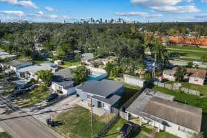 1627 TRIANGLE AVENUE, ORLANDO, FL 32806 Sold 06/11/25