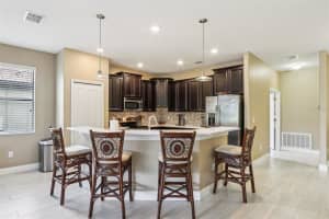 1304 SEA PINES WAY, DAVENPORT, FL 33896 Sold 04/07/25