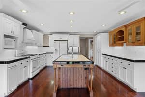 12002 MCKINNON ROAD, WINDERMERE, FL 34786 Sold 05/15/25