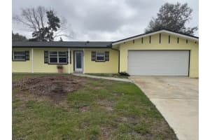 1998 Cove Dr, LARGO