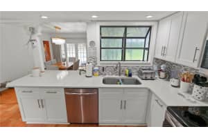 5646 SPRING RUN AVENUE, ORLANDO, FL 32819 - MLS#MFRO6284292