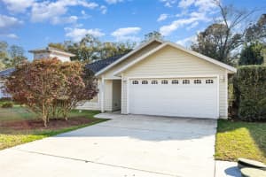 10632 62ND TERRACE, ALACHUA, FL 32615 Sold 03/28/25