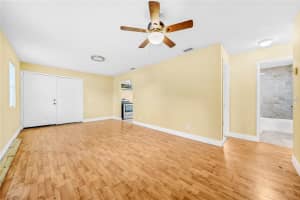 109 MCQUIGG AVENUE, ORLANDO, FL 32805 Sold 04/25/25