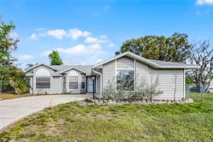 1499 COURTLAND BOULEVARD, DELTONA, FL 32738 Sold 04/29/25
