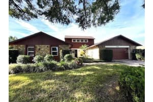 5220 JADE CIRCLE, BELLE ISLE, FL 32812 Sold 04/17/25