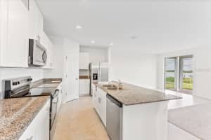 792 GRIFFON AVENUE, LAKE ALFRED, FL 33850 Sold 07/03/25