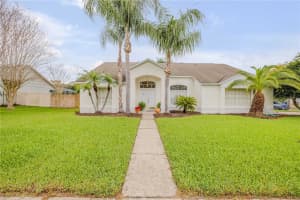 1145 Lake Rogers Cir, OVIEDO