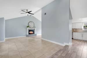 3921 STONEHAVEN ROAD, ORLANDO, FL 32817 Sold 03/24/25