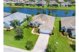 517 VALENCIA CIRCLE, VERO BEACH, FL 32968 Sold 06/27/25