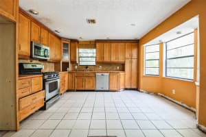 6226 5TH STREET, VERO BEACH, FL 32968 Sold 04/18/25