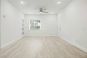 230 HENNIS ROAD, WINTER GARDEN, FL 34787 Sold 04/08/25