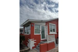 833 E 24th Ave #106, NEW SMYRNA BEACH