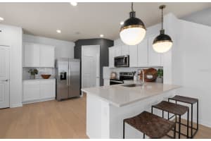 1713 DELIGHTFUL DRIVE, DAVENPORT, FL 33896 Sold 03/31/25