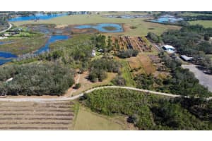 8122 Pine Island Rd, CLERMONT