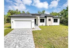 82 VENANGO STREET, PORT CHARLOTTE, FL 33954 Sold 08/06/25