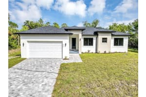 82 VENANGO STREET, PORT CHARLOTTE, FL 33954 Sold 08/06/25