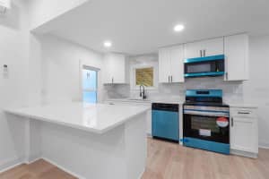 624 ILLINOIS AVENUE, ST CLOUD, FL 34769 Sold 05/09/25