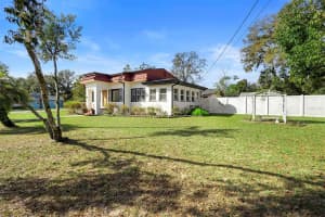 1601 1ST AVENUE, MOUNT DORA, FL 32757 Sold 07/14/25