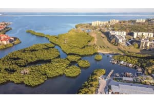 1000 COVE CAY DRIVE, CLEARWATER, FL 33760 - MLS#MFRO6285451