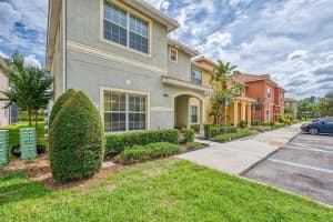 8962 SUGAR PALM ROAD, KISSIMMEE, FL 34747 - MLS#MFRO6285662