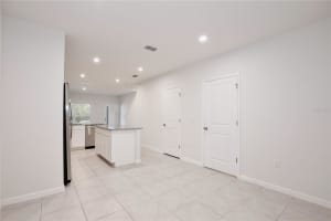 421 SEDGEWICK DRIVE, DAVENPORT, FL 33837 - MLS#MFRO6285692