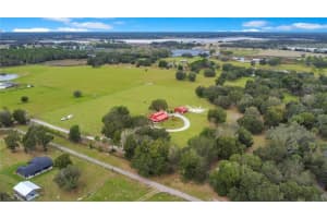 40430 LE GRANDE STREET, UMATILLA, FL 32784 Sold 05/05/25