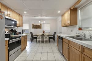 2303 MAHONEY AVENUE, LEESBURG, FL 34748 - MLS#MFRO6285903