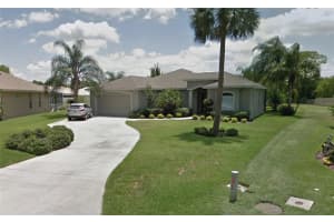 1562 AUBURN OAKS COURT, AUBURNDALE, FL 33823 Sold 07/09/25