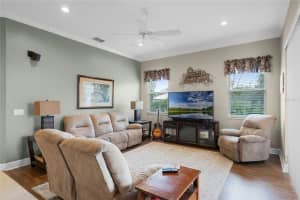 1562 AUBURN OAKS COURT, AUBURNDALE, FL 33823 Sold 07/09/25
