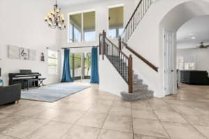 2333 PESARO CIRCLE, OCOEE, FL 34761 Sold 04/14/25