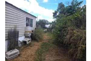 42051 CHERRY AVENUE, DELAND, FL 32720 Sold 05/17/25