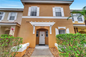1027 PARK RIDGE CIRCLE, KISSIMMEE, FL 34746 Sold 07/08/25