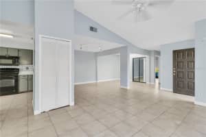 626 GOLDEN SUNSHINE CIRCLE, ORLANDO, FL 32807 - MLS#MFRO6286137