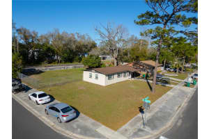 925 VALLEYDALE AVENUE, DELAND, FL 32720 Sold 05/18/25